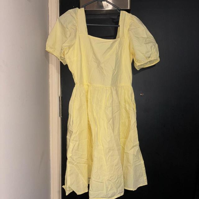 Vero Moda Women's Dress - Yellow - 6 on Productcaster.