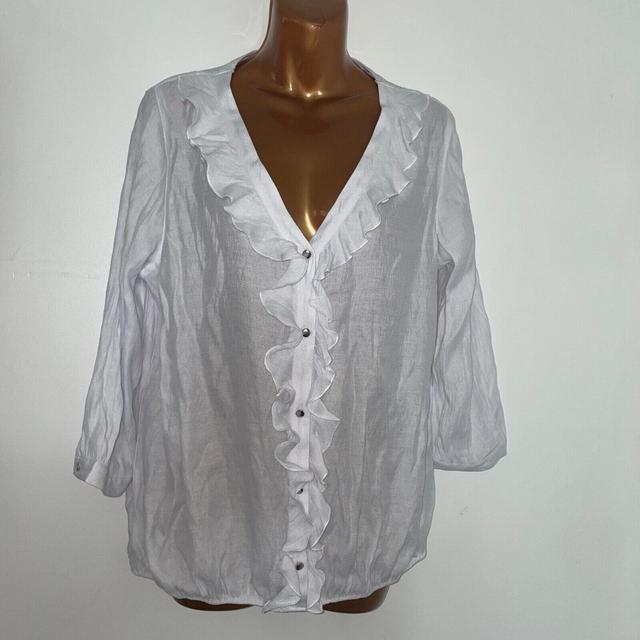 Wallis Women's Blouse - White - 14 on Productcaster.