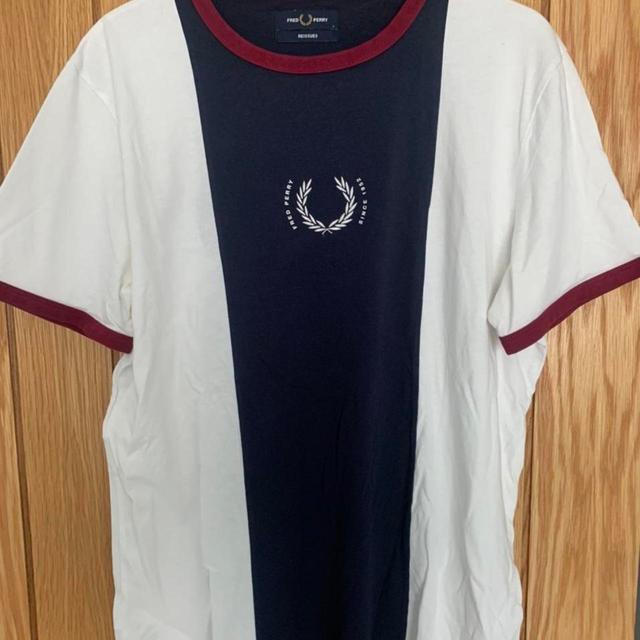 Fred Perry Men's T-shirt - White/Multi - L on Productcaster.