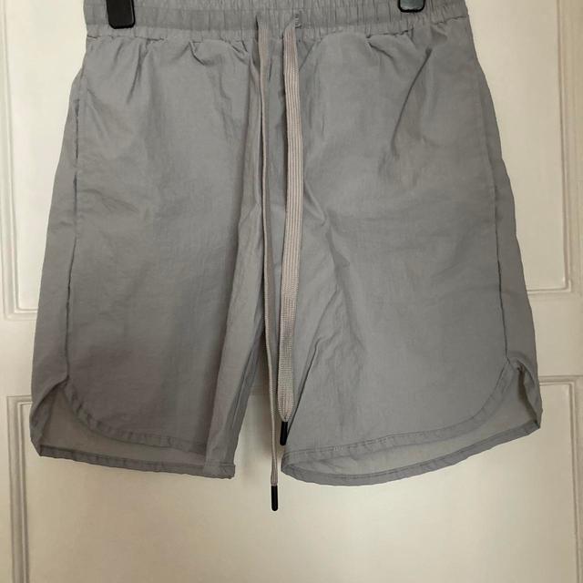 Boohoo Men's Shorts - Grey - S on Productcaster.