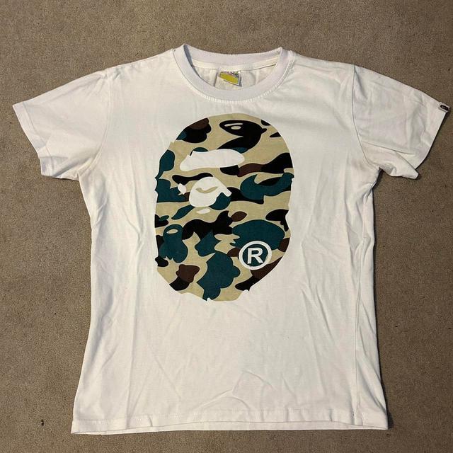 BAPE Men's T-shirt - Cream - M on Productcaster.