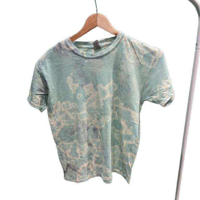 Gildan Men's T-shirt - Green - L on Productcaster.