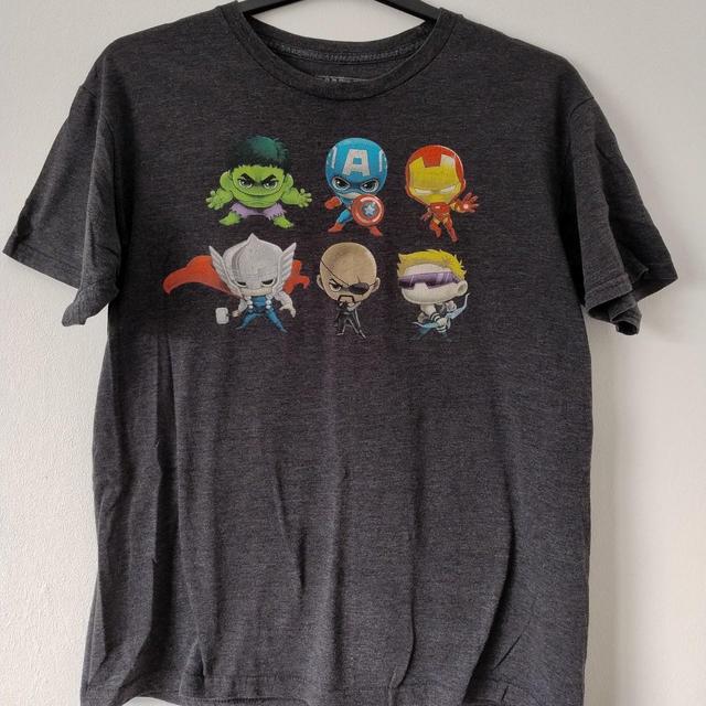 Marvel Men's T-shirt - Grey - M on Productcaster.