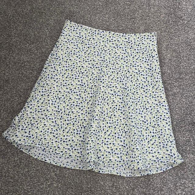 H&M Women's Skirt - Multi - UK 4 on Productcaster.