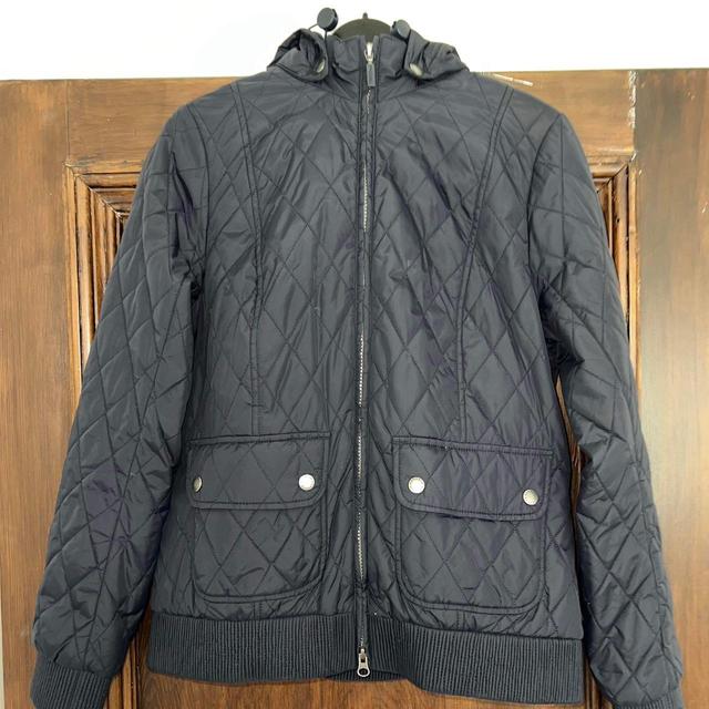 Barbour Women's Puffer Jacket - Black - UK 14 on Productcaster.