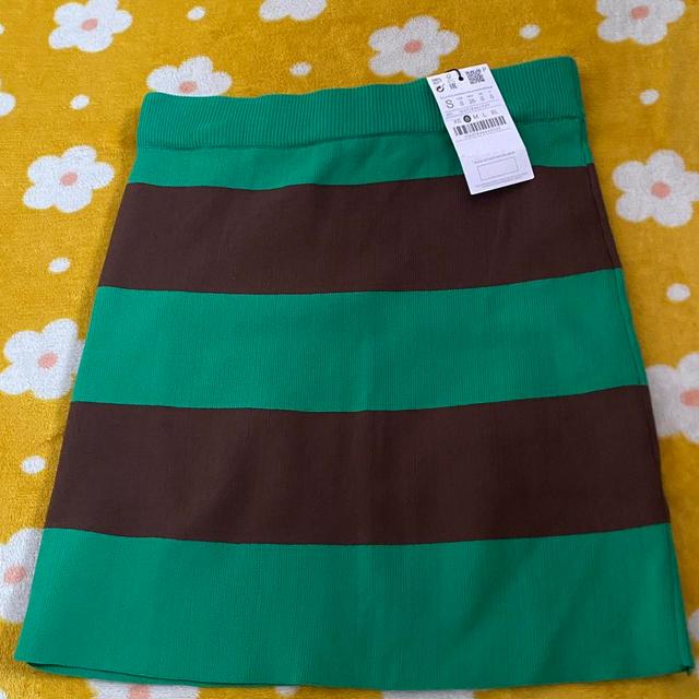 Stradivarius Women's Midi Skirt - Brown/Green - S on Productcaster.