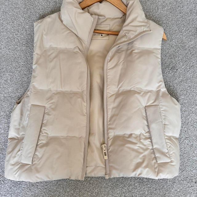 Zara Women's Gilet - Cream - UK 6 on Productcaster.