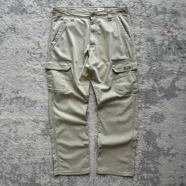 Wrangler Men's Cargo Trousers - Cream - 34" on Productcaster.