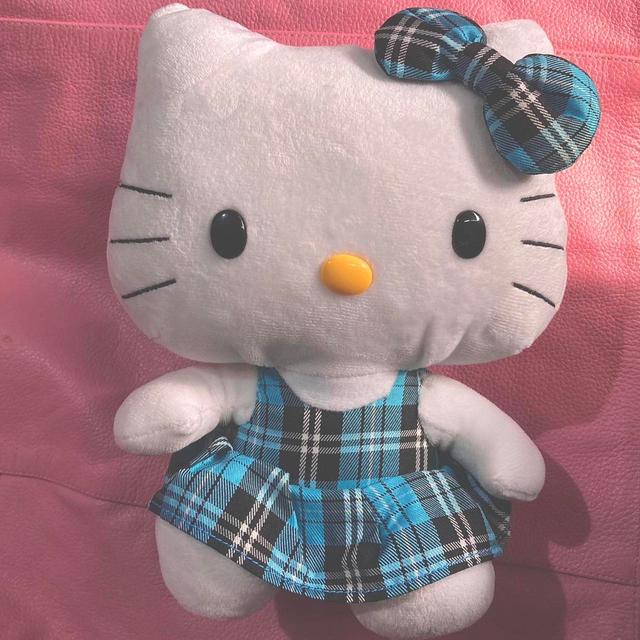 Hello Kitty Stuffed animal - Multi/Blue on Productcaster.