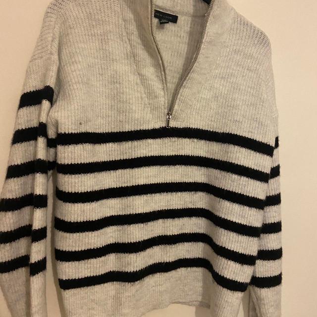 New Look Women's Jumper - Grey - 8 on Productcaster.