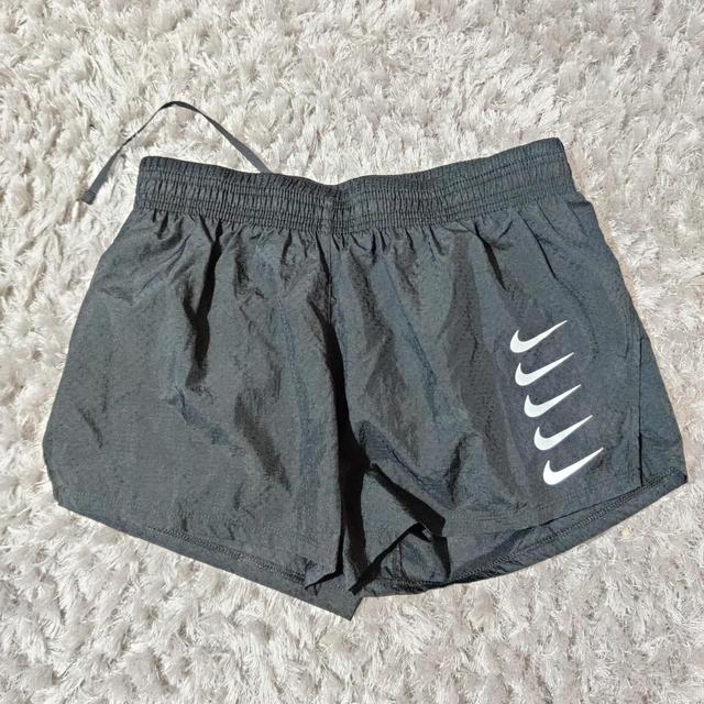 Nike Men's Shorts - Black - S on Productcaster.