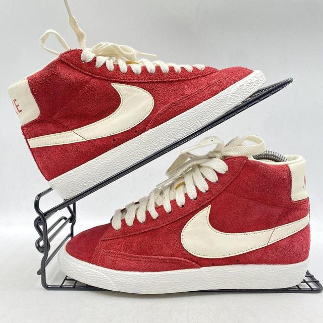 Nike Women's Trainers - Red - UK 3.5 on Productcaster.