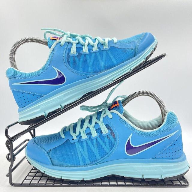 Nike Women's Trainers - Blue - UK 5 on Productcaster.