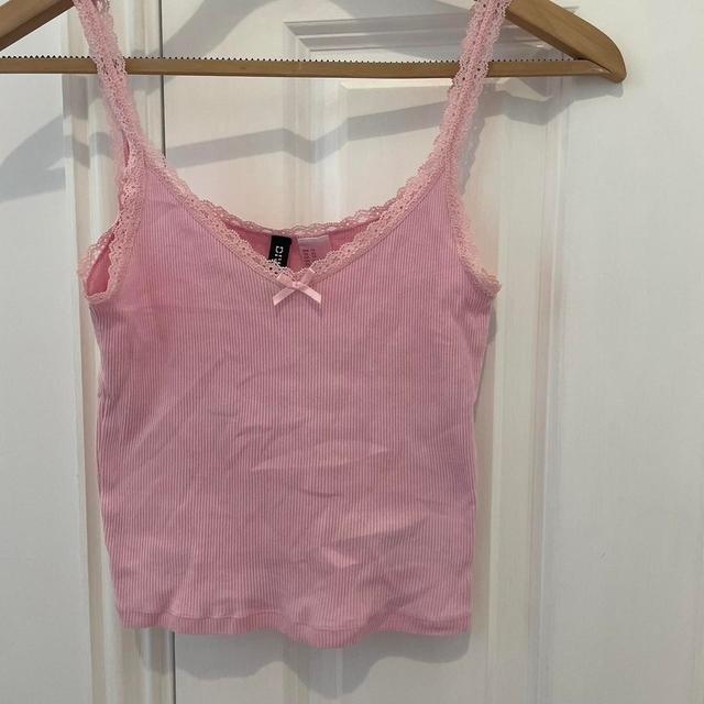 H&M Women's T-shirt - Pink - XS on Productcaster.