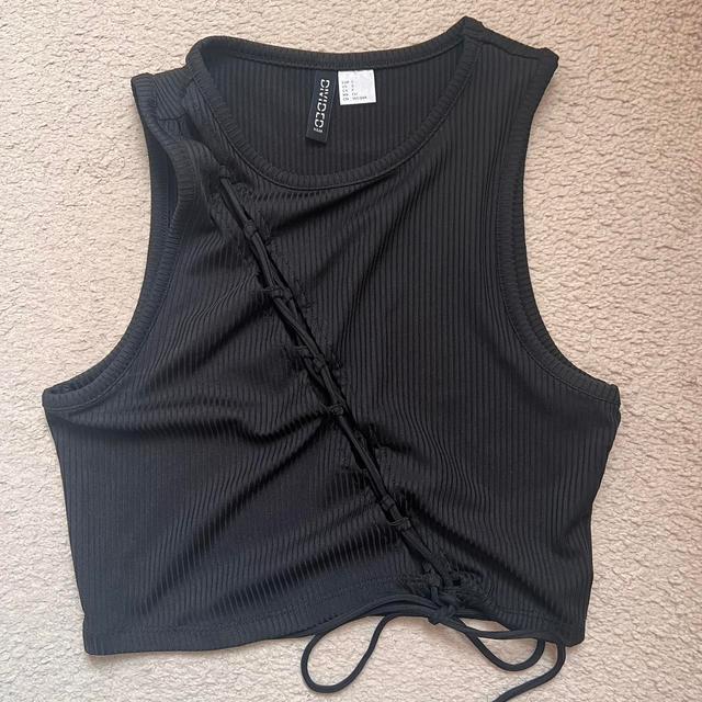 H&M Women's Crop top - Black - S on Productcaster.