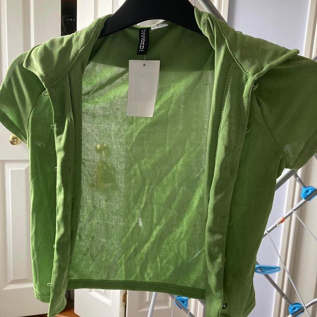 H&M Women's Shirt - Green - S on Productcaster.