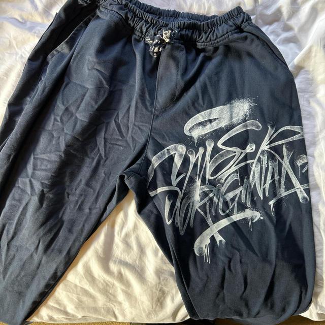 Men's Sweatpants - Navy/Black - 32" on Productcaster.