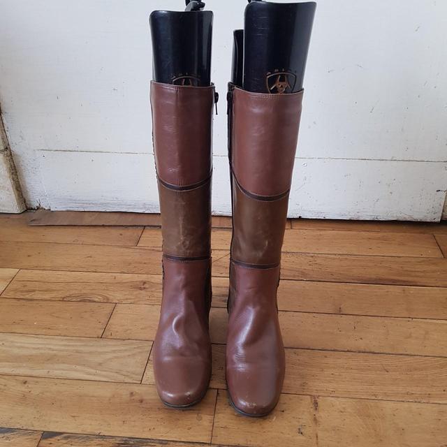 Preloved Women's Mid calf Boots - Brown - UK 4 on Productcaster.