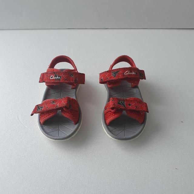 Clarks Kids' Sandals - Red - 5-5.5 on Productcaster.