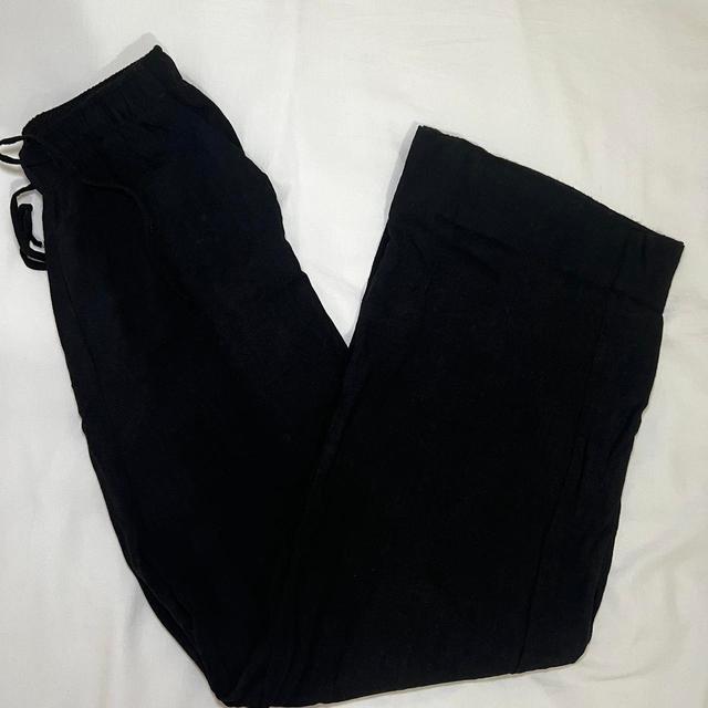 Stradivarius Women's Trousers - Black - XS on Productcaster.