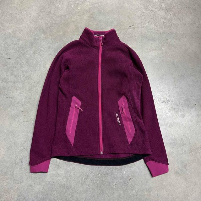 Arc'teryx Women's Sweatshirt - Purple - S on Productcaster.