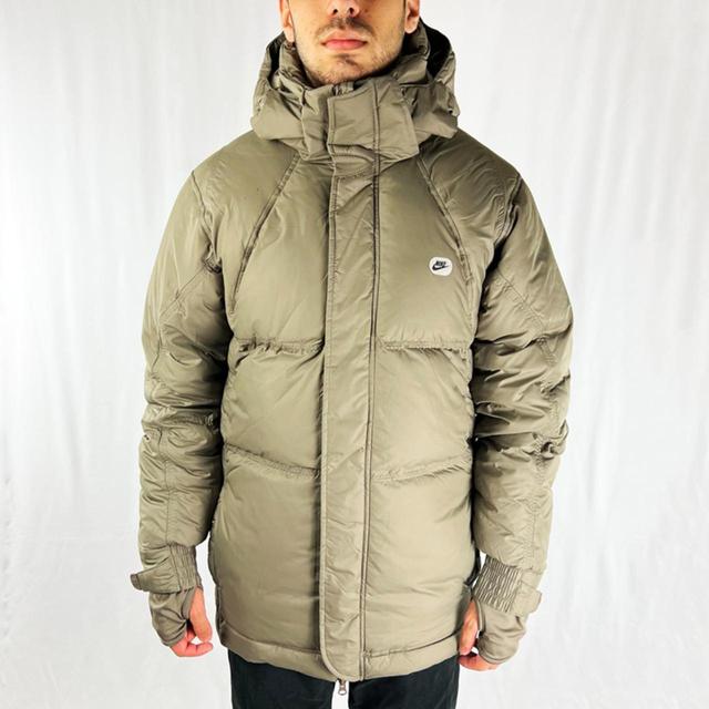 Nike Men's Puffer Jacket - Khaki - S on Productcaster.