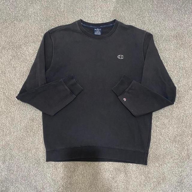 Champion Men's Jumper - Black - L on Productcaster.