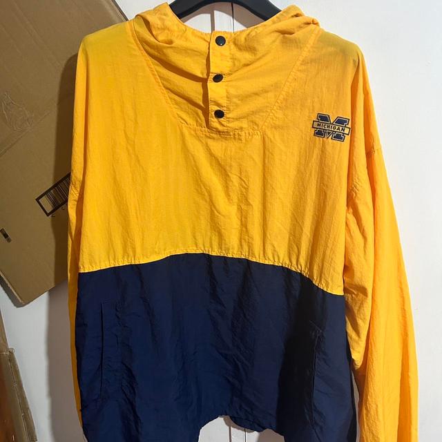 Men's Lightweight Jacket - Yellow - XL on Productcaster.