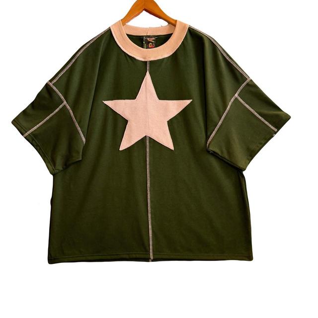 Handmade Men's T-shirt - Green/Cream - XXL on Productcaster.