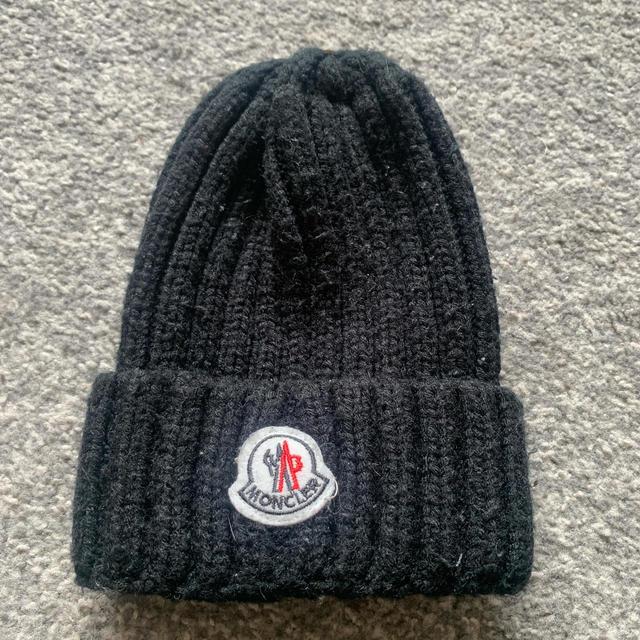 Moncler Women's Beanies - Black on Productcaster.