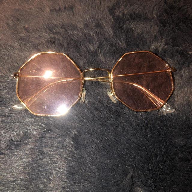 Women's Sunglasses - Gold on Productcaster.