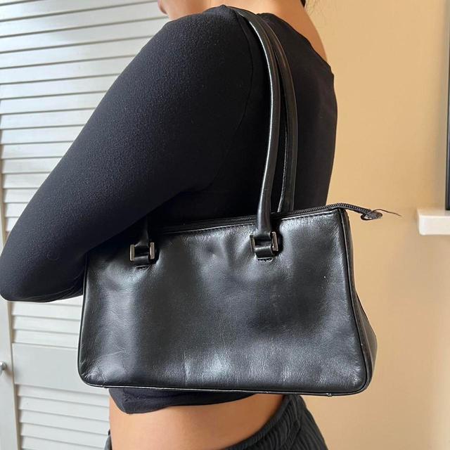 Women's Bag - Black on Productcaster.