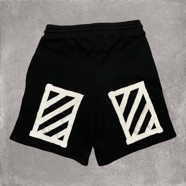 Off-White Men's Shorts - Black - S on Productcaster.