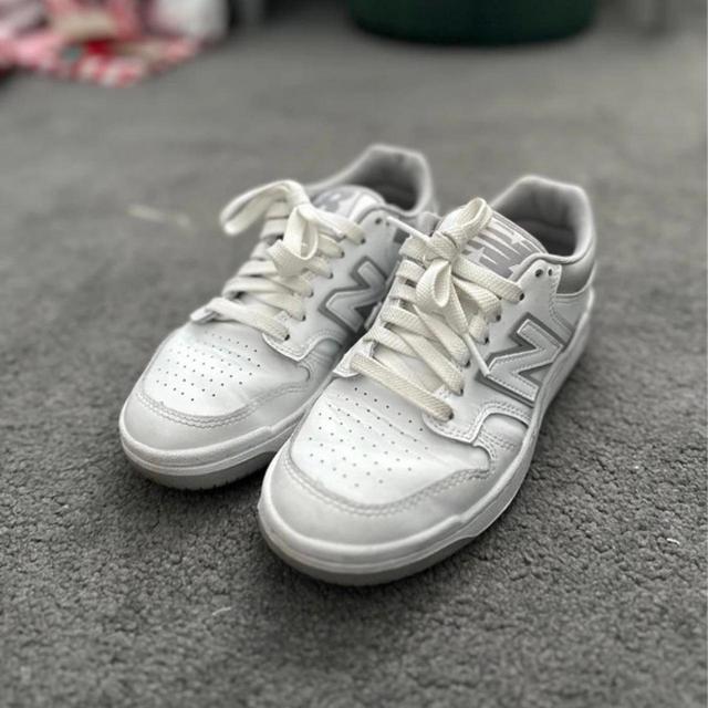 New Balance Women's Trainers - White - UK 4 on Productcaster.