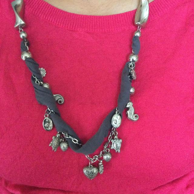 Vintage Women's Necklace - Grey/Silver on Productcaster.