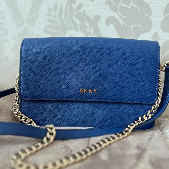 DKNY Women's Crossbody bags - Blue on Productcaster.