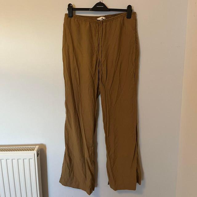 H&M Women's Straight leg Trousers - Tan - M on Productcaster.