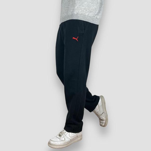 Puma Men's Sweatpants - Black - S on Productcaster.