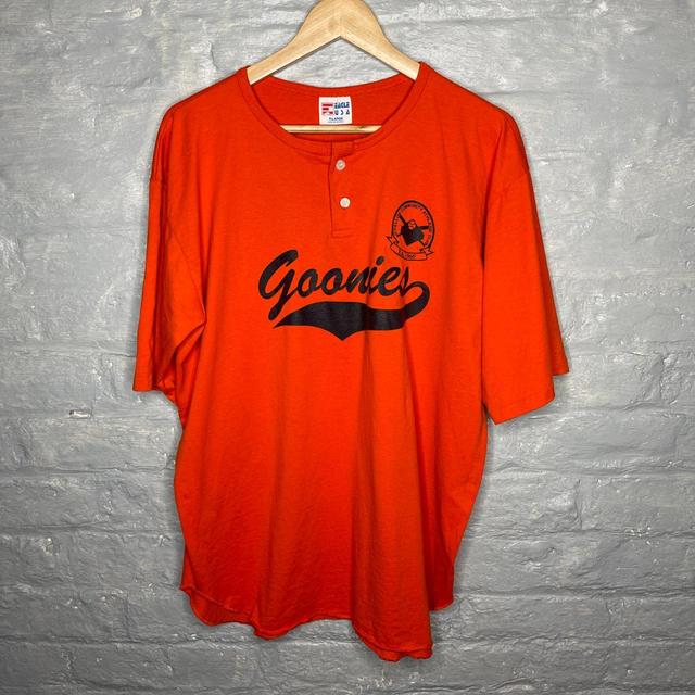 Vintage Men's T-shirt - Orange - XL on Productcaster.