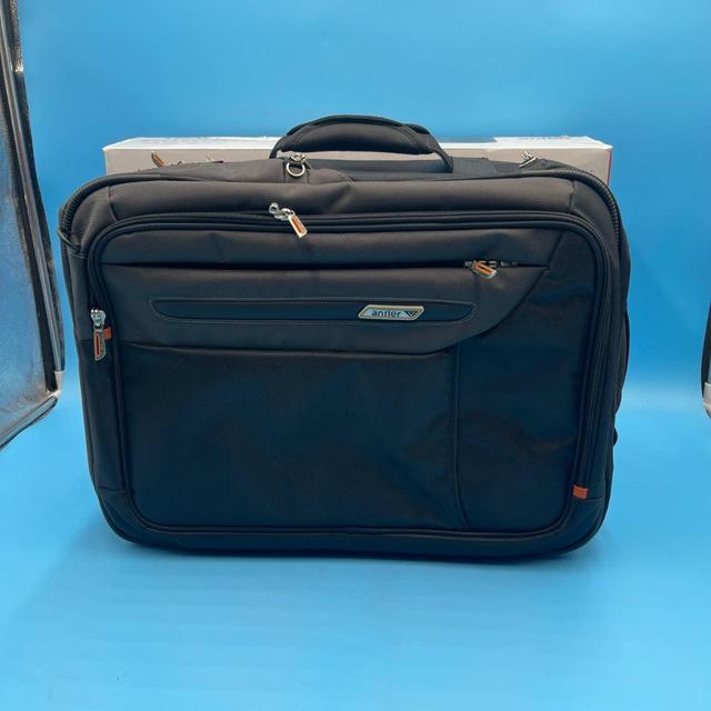 Preloved Men's Luggage and travel - Black on Productcaster.