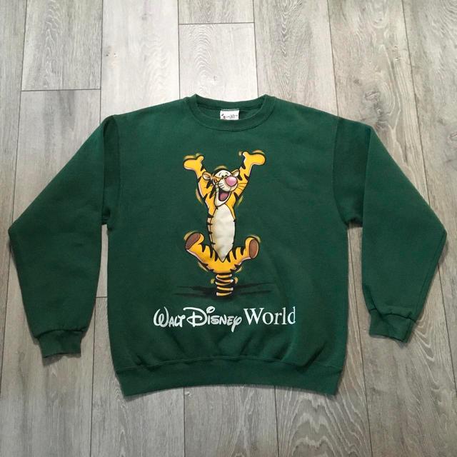 Disney Men's Sweatshirt - Green - M on Productcaster.