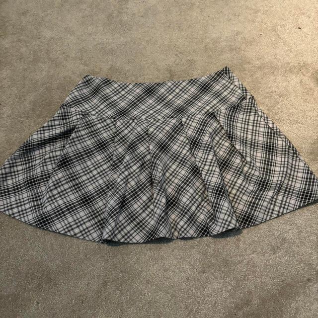 H&M Women's Skirt - Multi/Grey - UK 8 on Productcaster.