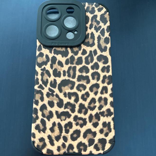 Phone case - Orange/Brown on Productcaster.