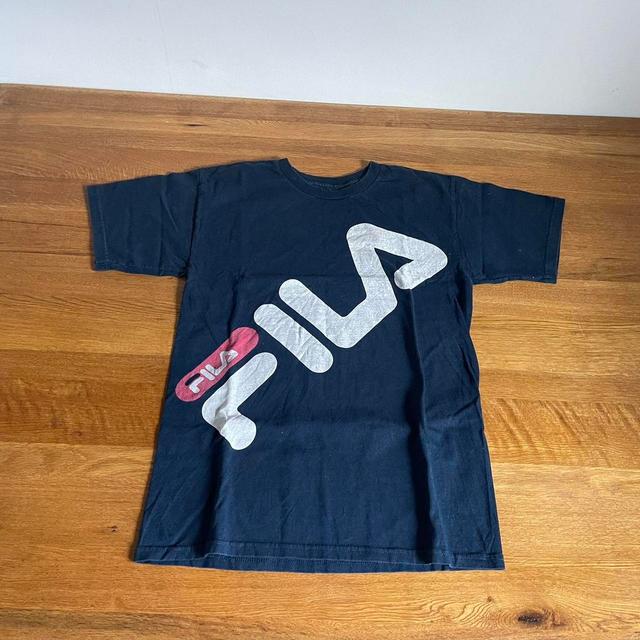 Fila Men's T-shirt - Navy - S on Productcaster.