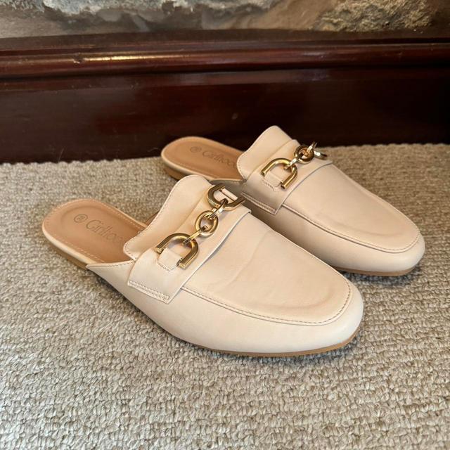 Women's Loafers - Cream/Tan - UK 5 on Productcaster.