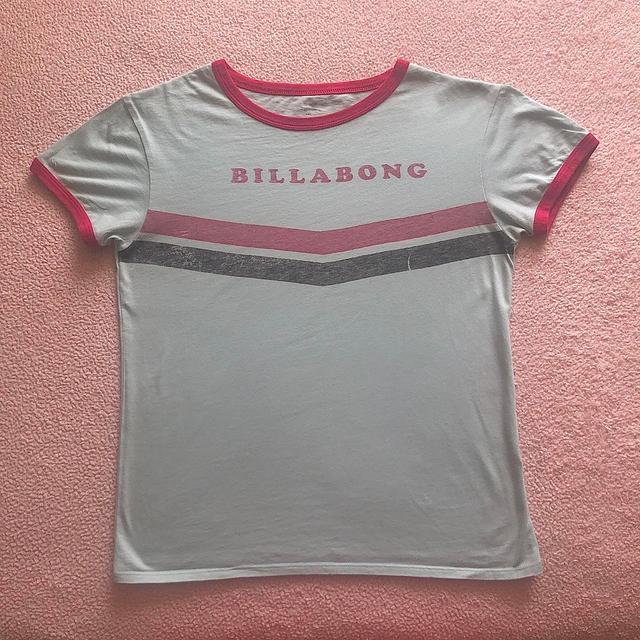 Billabong Women's T-shirt - Blue - XS on Productcaster.