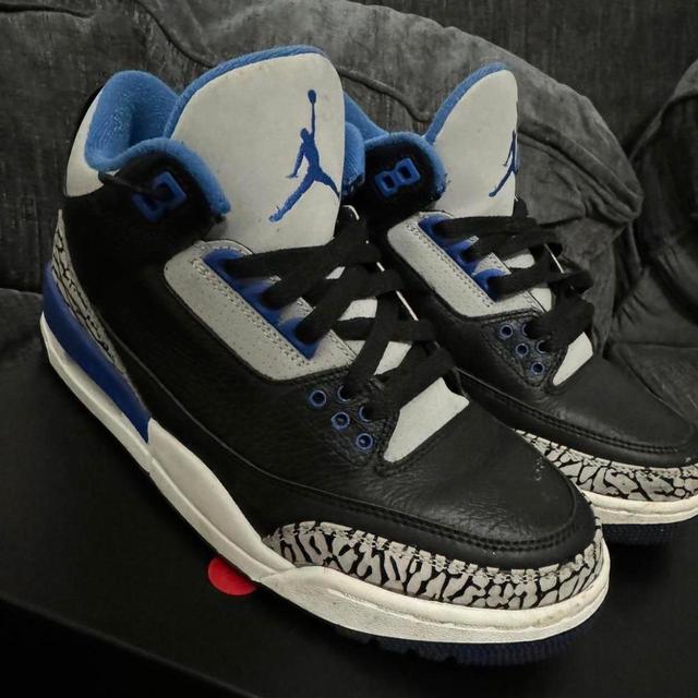 Jordan Men's Trainers - Blue - UK 6 on Productcaster.