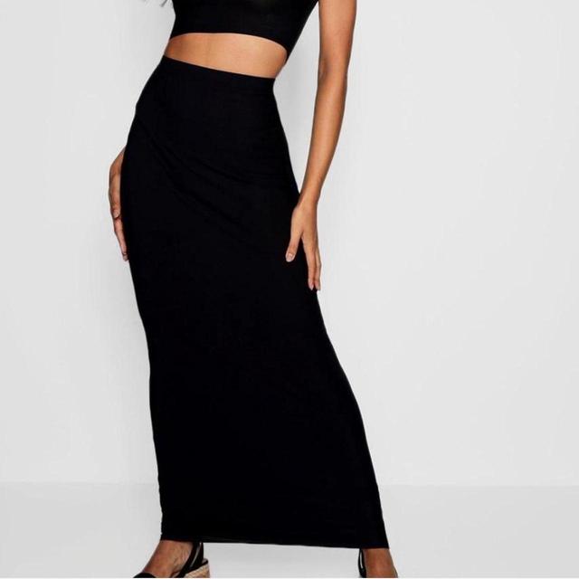 Boohoo Women's Skirt - Black - UK 4 on Productcaster.