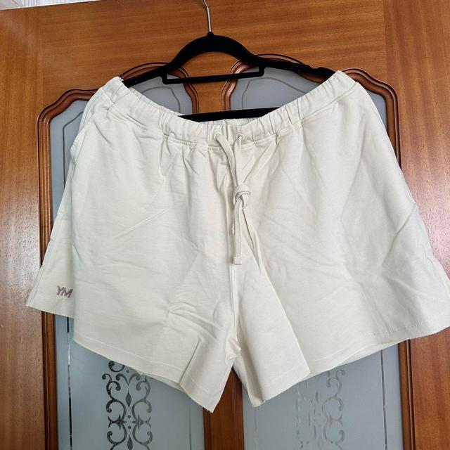 Women's Shorts - Cream - UK 14 on Productcaster.