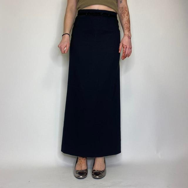 Vintage Women's Skirt - Black - UK 10 on Productcaster.